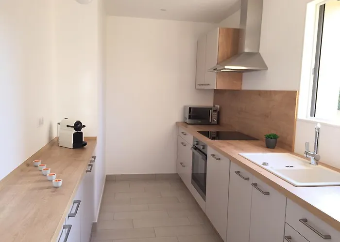 San Pancraziu 公寓 *